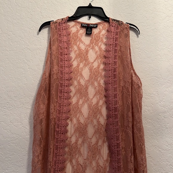 Boho chic is all the rage! Very Isabel Marant! - Picture 5 of 5